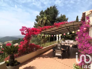 Traditional house at Pierrefeu-du-Var (83390)