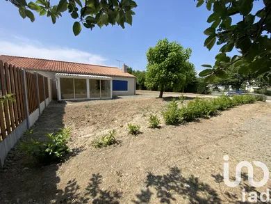 Maison à Aizenay (85190)