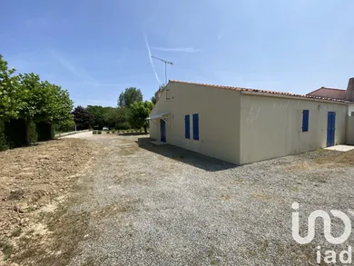 Maison à Aizenay (85190)