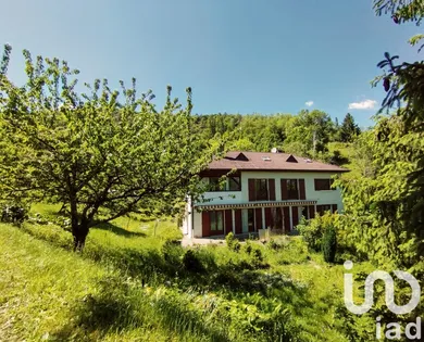 Traditional house at Apremont (73190)