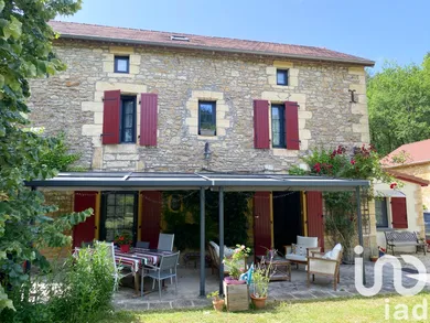 Domain at Castelnaud-la-Chapelle (24250)