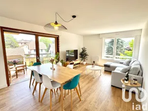 Appartement à Reignier-Ésery (74930)