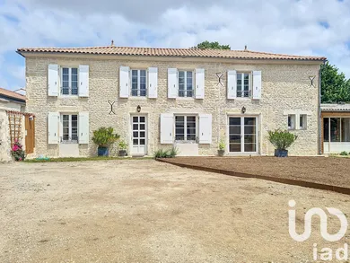House at Saint-Mard (17700) — 2/23