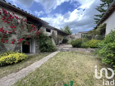 Maison de campagne à Brullioles (69690)