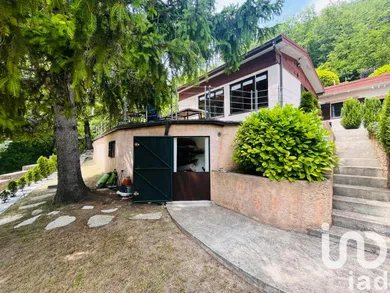 Maison traditionnelle à Gréolières (06620)