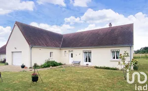 Traditional house at Sambin (41120)