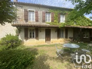 Maison de village à Couture (16460)