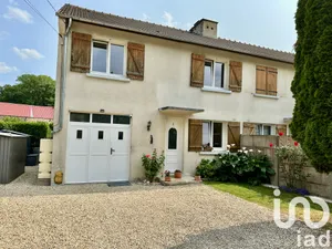 Maison à Oulchy-le-Château (02210)