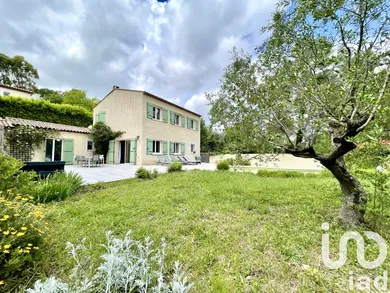 Traditional house at Opio (06650)