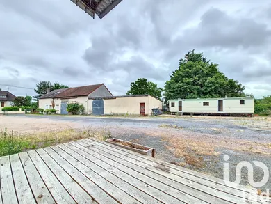 Building at Châlette-sur-Loing (45120)