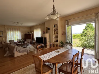 Townhouse in La Châtaigneraie (85120)