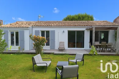 House in Saint-Martin-de-Ré (17410)