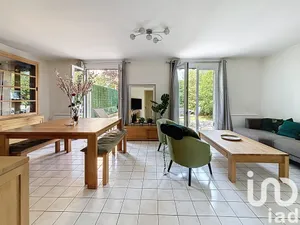 House at Chevry-Cossigny (77173)
