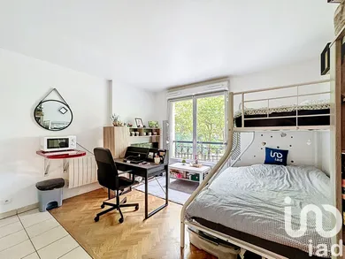 Appartement à Bussy-Saint-Georges (77600)