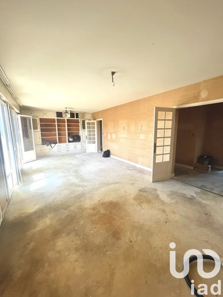 Appartement 5 pièces 113 m² · à Nogent-sur-Oise · 113 m² · 140 000 €