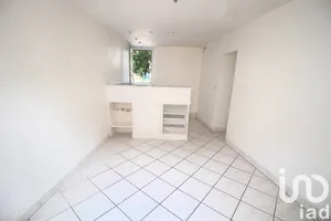 Apartment at Saint-Michel-sur-Orge (91240)