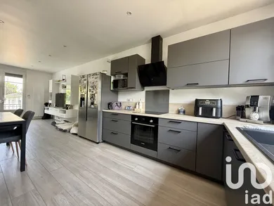 Traditional house at Morsang-sur-Orge (91390)