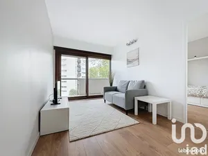 Apartment at Massy (91300)