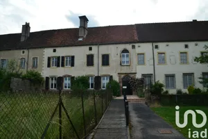 Domaine à Les Thons (88410)