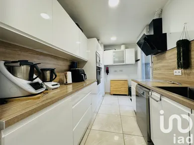 Apartment in Trappes (78190)