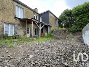 Townhouse at Notre-Dame-de-Cenilly (50210)