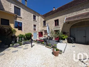 Maison de campagne à Villiers-le-Bois (10210)