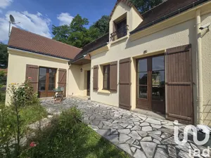 Pavillon à Sceaux-sur-Huisne (72160)