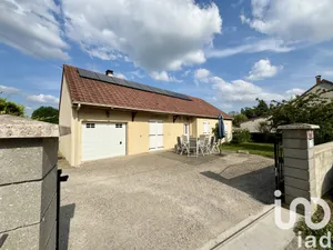 Pavillon à Sens (89100)