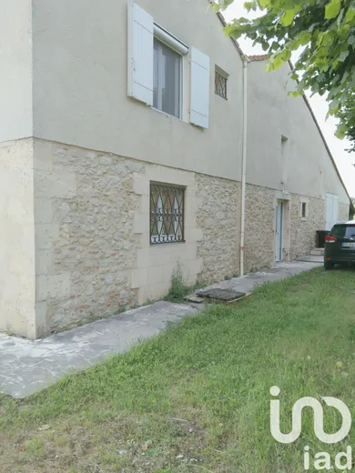 House in Saint Martin-De-Sescas (33490)
