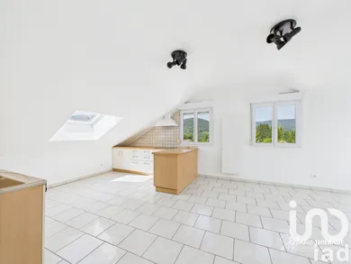 Appartement à Vecoux (88200)