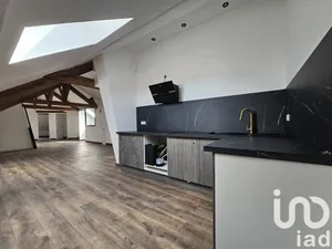 Apartment at Montereau-Fault-Yonne (77130)