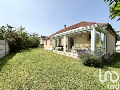 Maison traditionnelle à Ris-Orangis (91130)