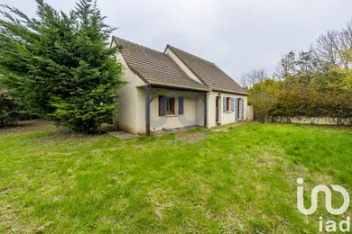 Pavillon à Vaux-le-Pénil (77000)