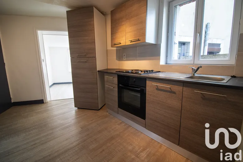 Immeuble 3 pièces 141 m² · à Bernay · 141 m² · 129 000 €