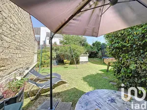 Apartment at Courbevoie (92400)