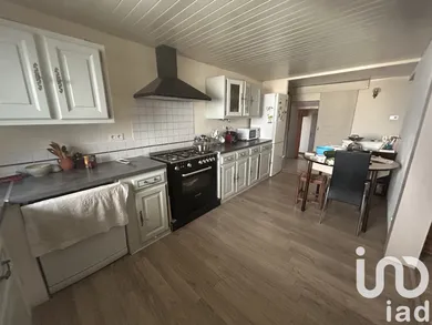 Apartment in Aramon (30390)