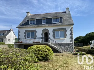 Traditional house at PLOUMILLIAU (22300)