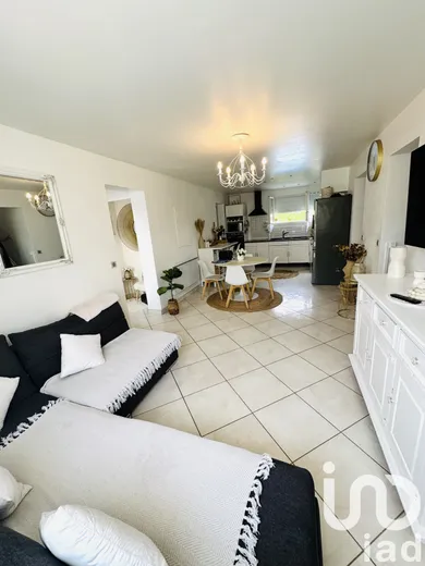 Detached house in Saint-Germain-Laval (77130)