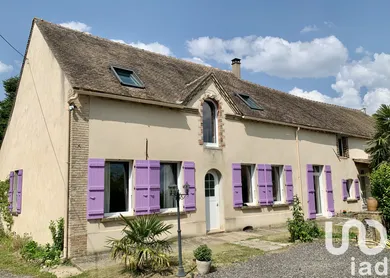 House at Fouchères (89150)