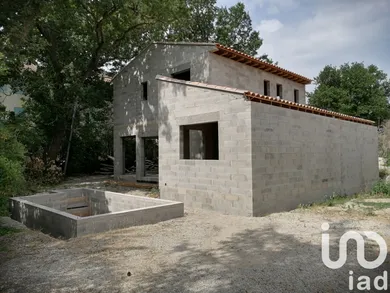 Maison à Morières-lès-Avignon (84310)