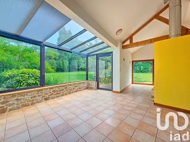 Architectural house in Taillis (35500)