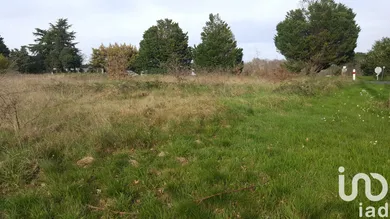 Terrain à bâtir à Saint Remy sur Lidoire (24700) — 2/2