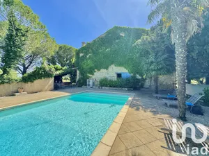 Demeure à Arles (13200)