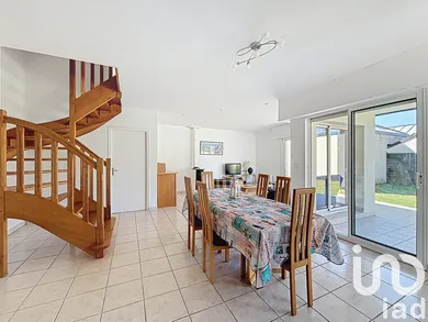 House at La Trinité-sur-Mer (56470)