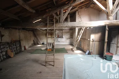 Maison à Neuvicq-le-Château (17490)