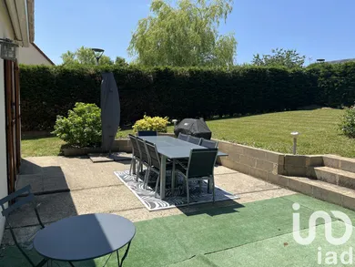 Pavillon à Maintenon (28130)