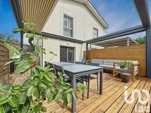 Maison de ville à Canéjan (33610)