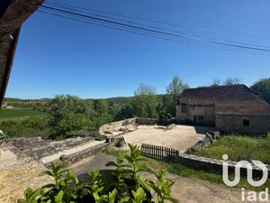House at Calvignac (46160)
