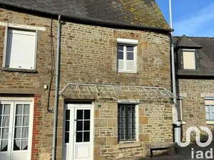 Maison à Saint-Aubin-de-Terregatte (50240)