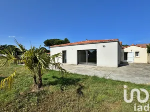 Maison à Cugand (85610)